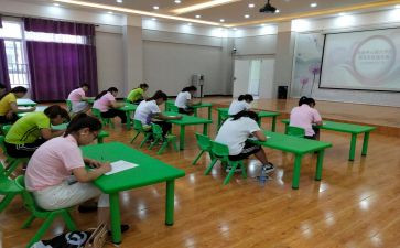 小班段保育员年终总结6篇