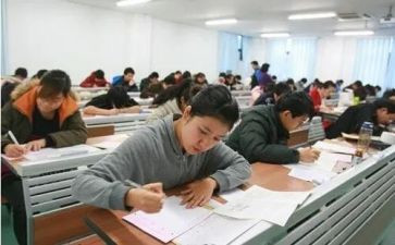 教师评初级职称述职报告6篇