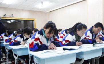 初三我的老师作文8篇