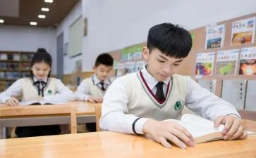 我初一作文400字推荐8篇