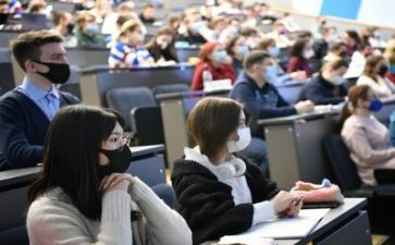 上大学自我介绍范文参考8篇