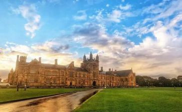 大学鉴定表自我鉴定300字最新6篇