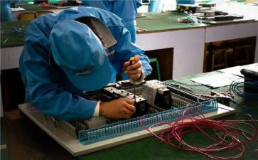 做电工工作总结模板6篇