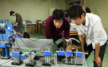 技工学校工作总结5篇