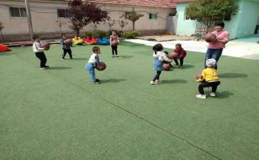 幼儿园大班滚皮球教案5篇