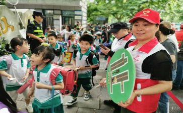 爱护校园环境卫生倡议书精选7篇