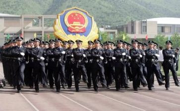 警察年终述职报告5篇