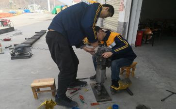 机修工作总结模板5篇