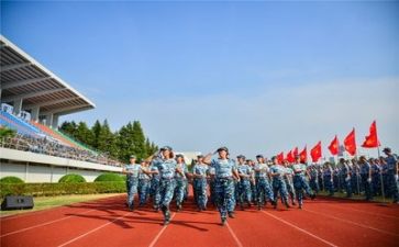 机军训自我鉴定7篇
