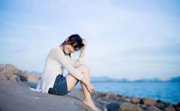 忘不了那个她作文5篇