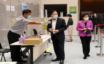 学财务人员自我鉴定参考8篇