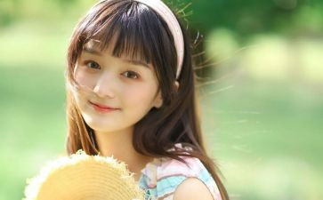 优秀女孩作文6篇