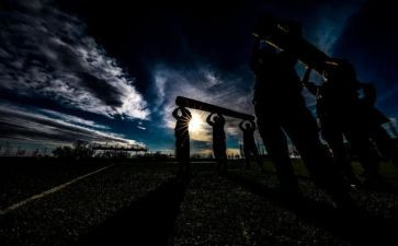 以连为家先进事迹通用7篇