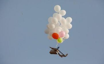 吹气球小班教案5篇