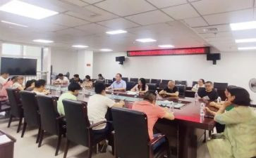 竞选班长职务演讲稿5篇